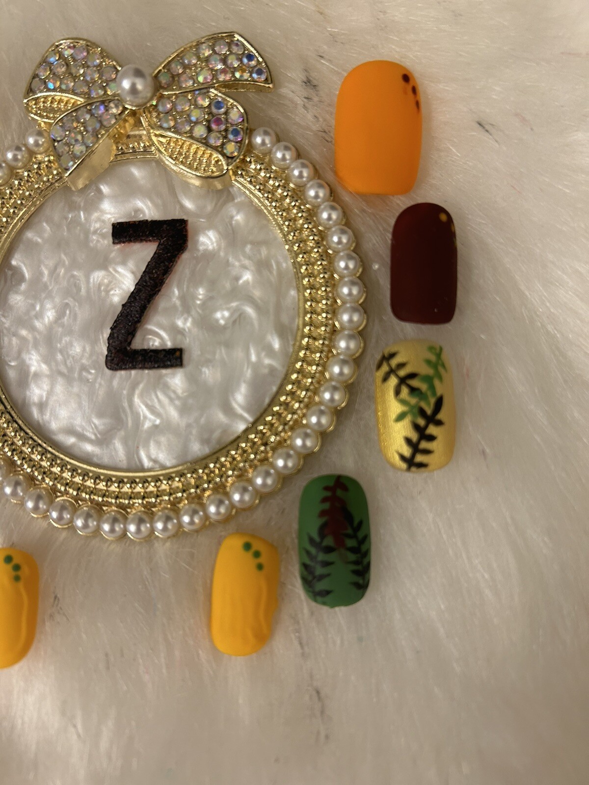 Z NAILZ! Gorgeous Set Of Handmade Fall short Squoval Press On Nails