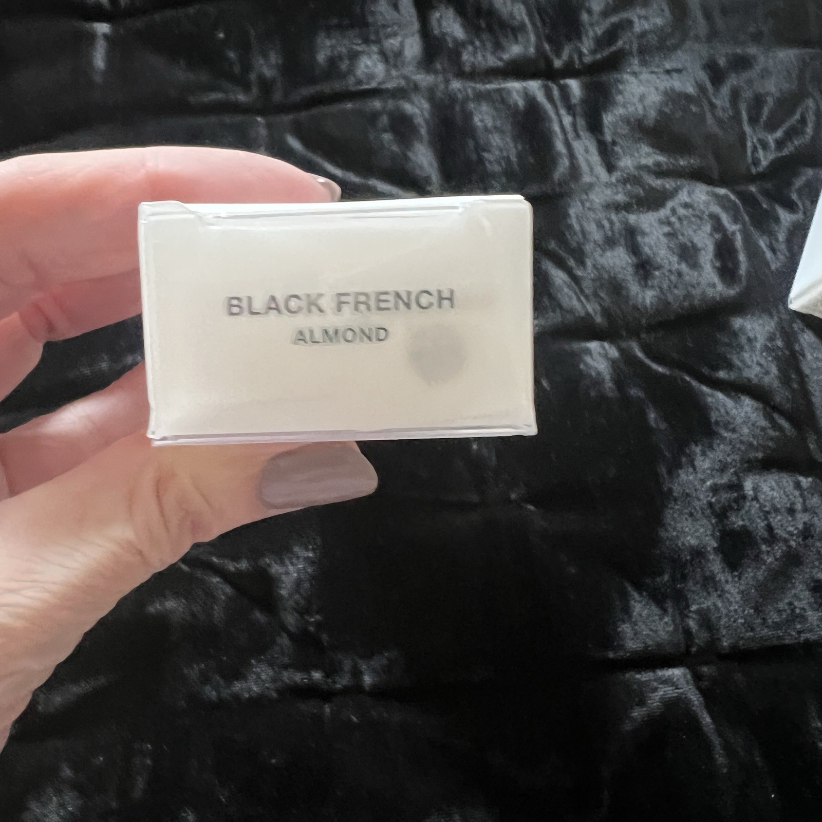 🖤 Static Nails Black French Almond Reusable Pop-On Manicure New In Box