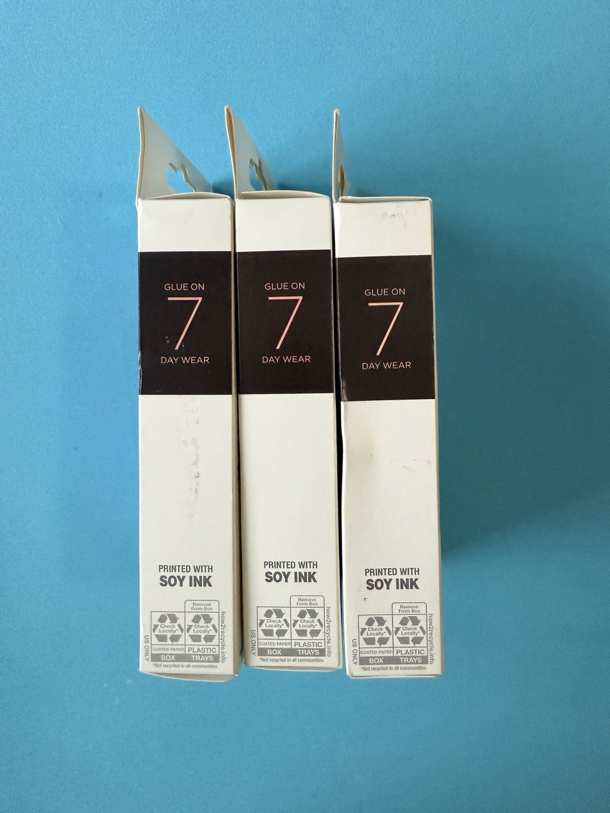 KISS Classy Nails 87632 Short Length Trendy Shape 28 Nails ea New In Box X 3