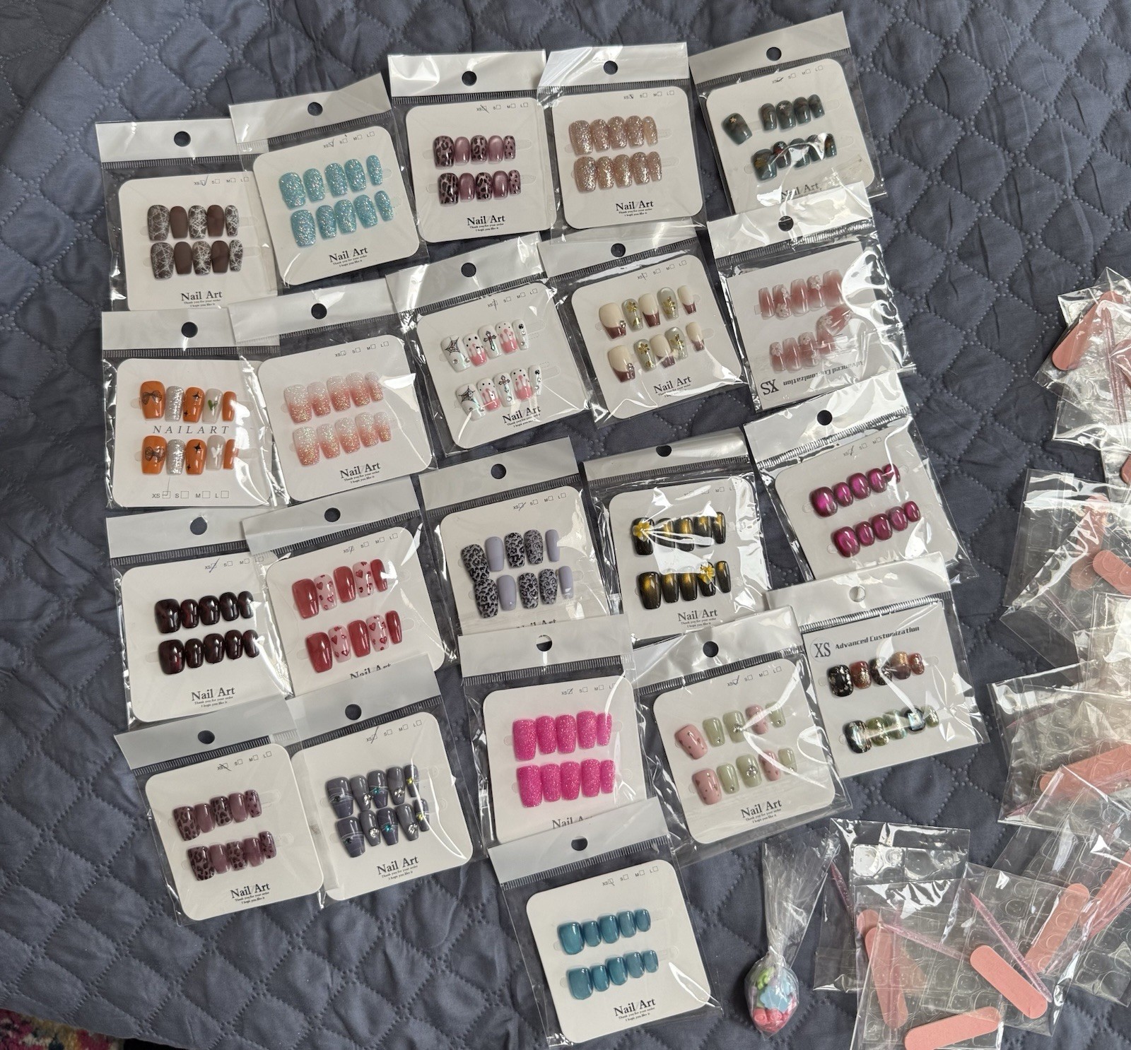 21 Sets Press On Nails Lot Mixed Designs Glitter French Leopard Handmade W/ Kits