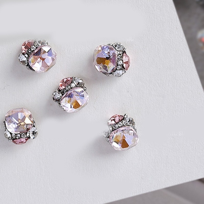 Pack of 5 3D Nail Rhinestones Clear Clear Nail Crystals Gems Nails Art Charms