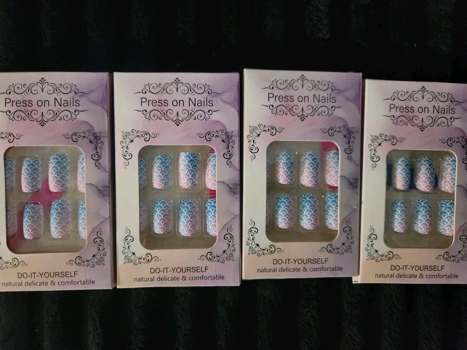 Blue/Pink/White Geometric Pre-Designed Short Square Press-On Nails for Finger