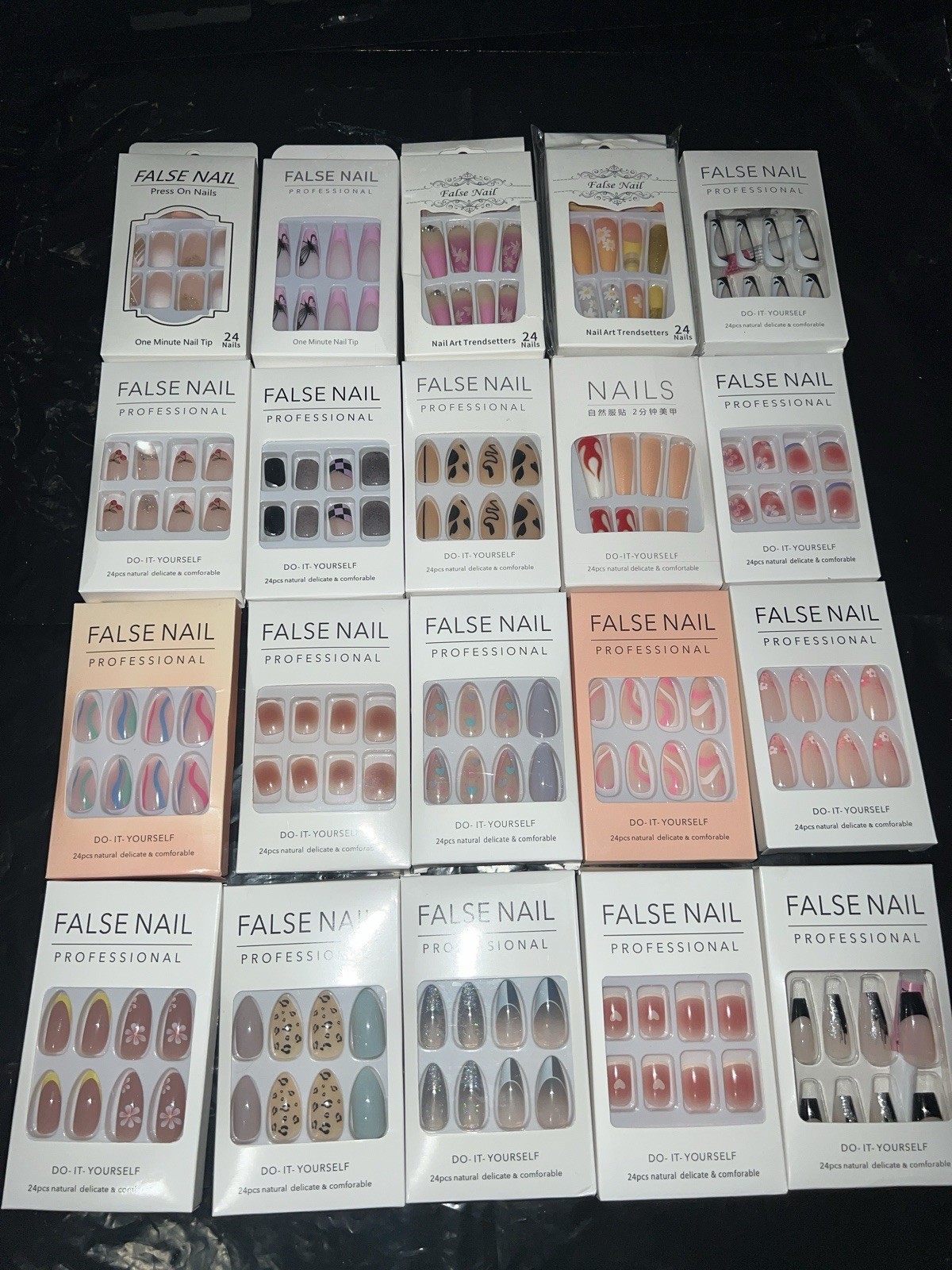 Press On Nail Kits Bulk / Wholesale / 5 Assorted Sets