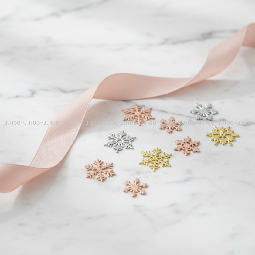 Easy Curve Snowflake Metal Nail Charms Thin Flexible Nail Art Decoration 100pcs