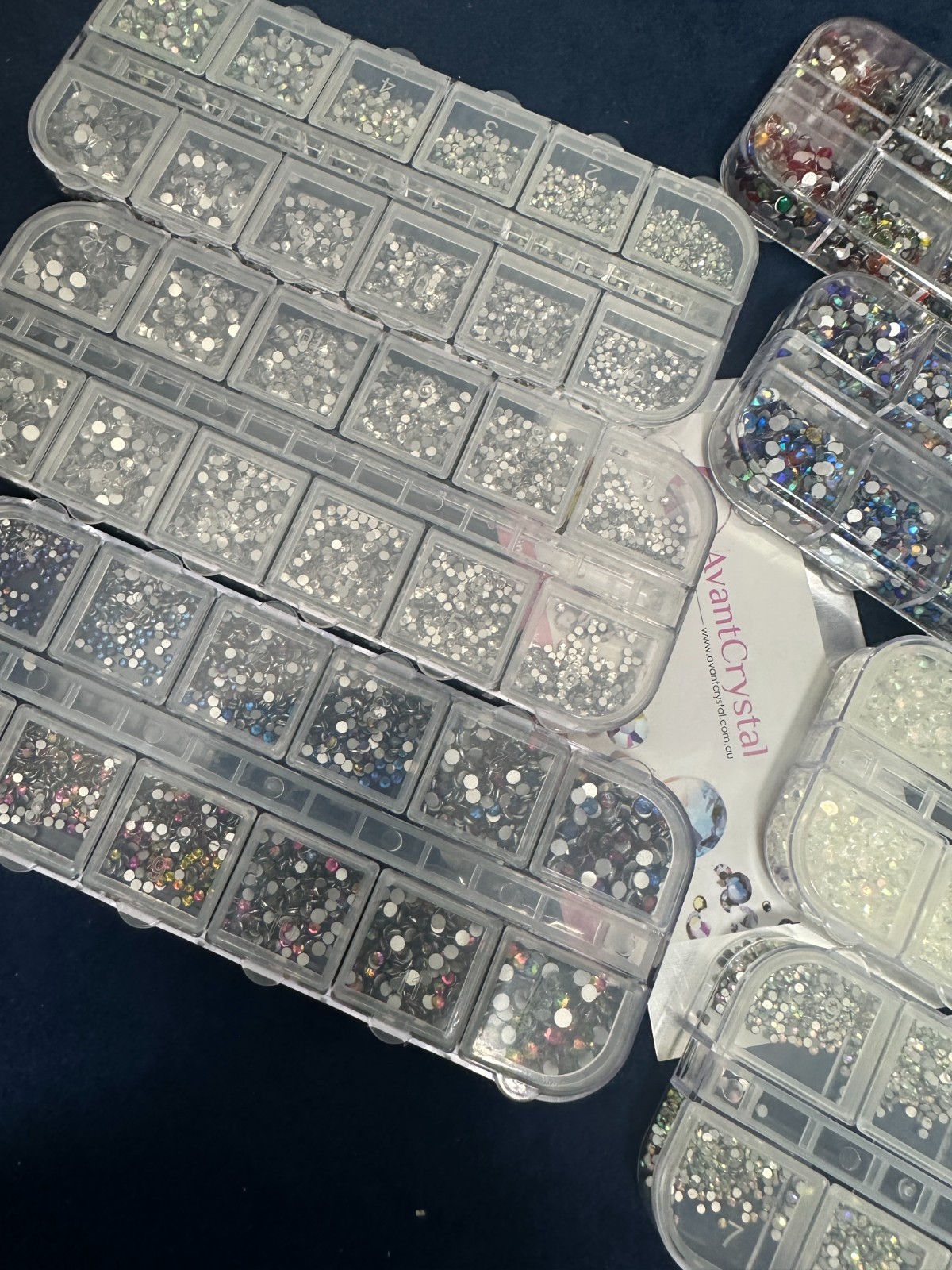 2000pcs RHINESTONES GEMS CRYSTALS NAIL ART DECOR 💖 CRAFT