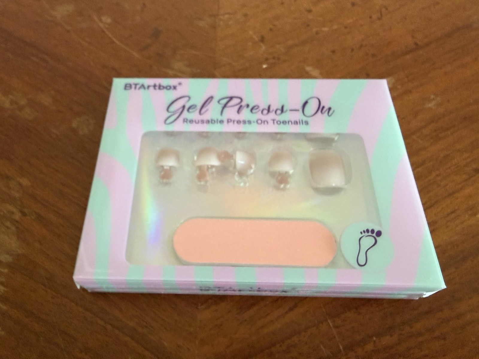BTArtbox Gel Press On Toenails Reusable Pedicure Kit – New in Box