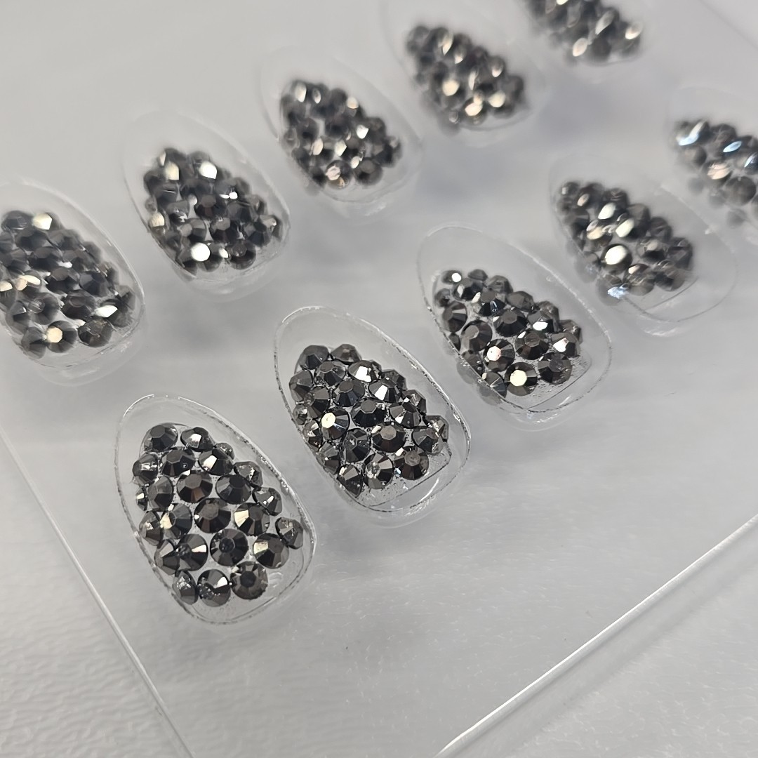 Press On Nail Kit Glam Rhinestone Metallic Silver Gray Glamour Nails Reusable