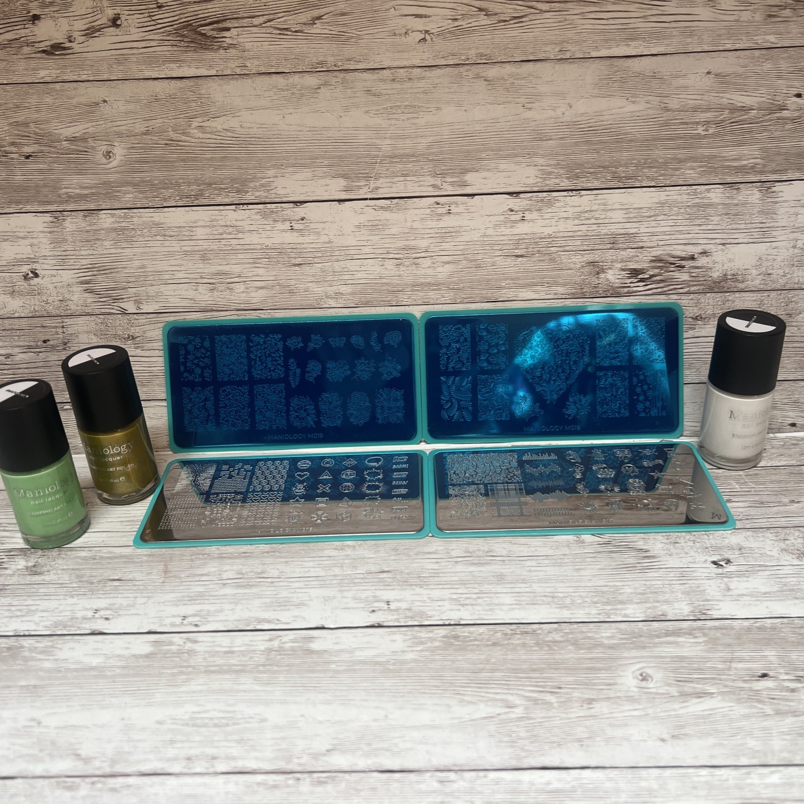 LOT OF 4 MANIOLOGY NAIL STAMPING PLATES & 3 MANIOLOGY POLISH