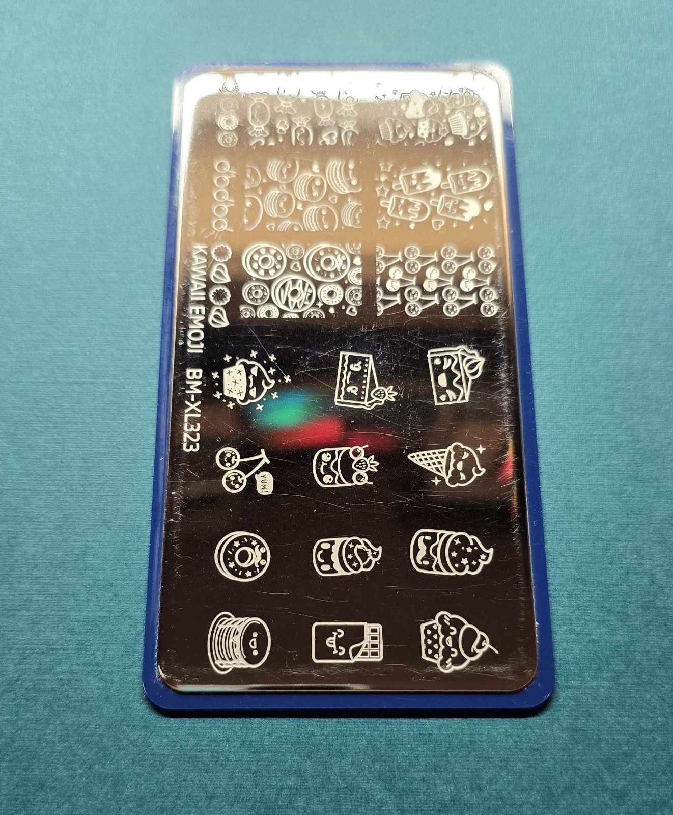 Maniology Bundle Monster BM-XL323 Kawaii Emoji Food Candy Donut Nail Stamp Plate
