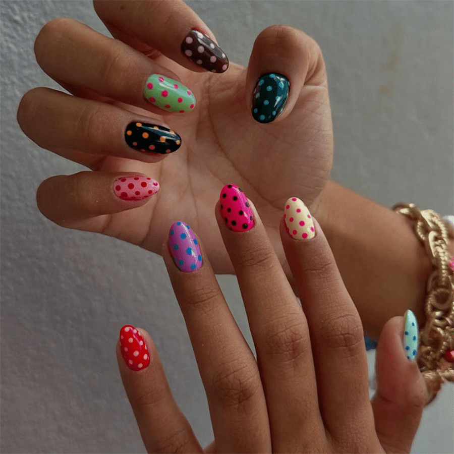 48pcs Oval Press on Nails, Multicolor Polka Dot Glossy Y2K Trendy Nail Art