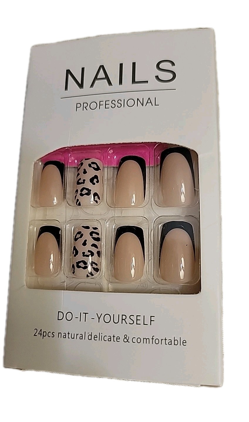 New 24 Pcs DIY Nails Natural With Black Tips, Blk Cheetah Print, Square Tip