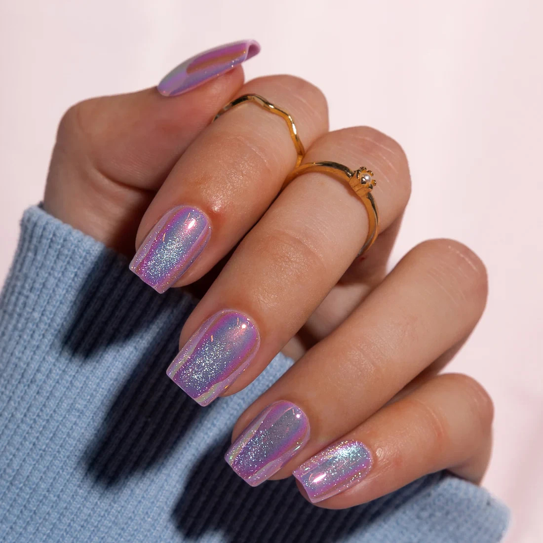 Red Aspen Press On Nails- Her Royal Flyness, Fifi Short- Coffin- Pink