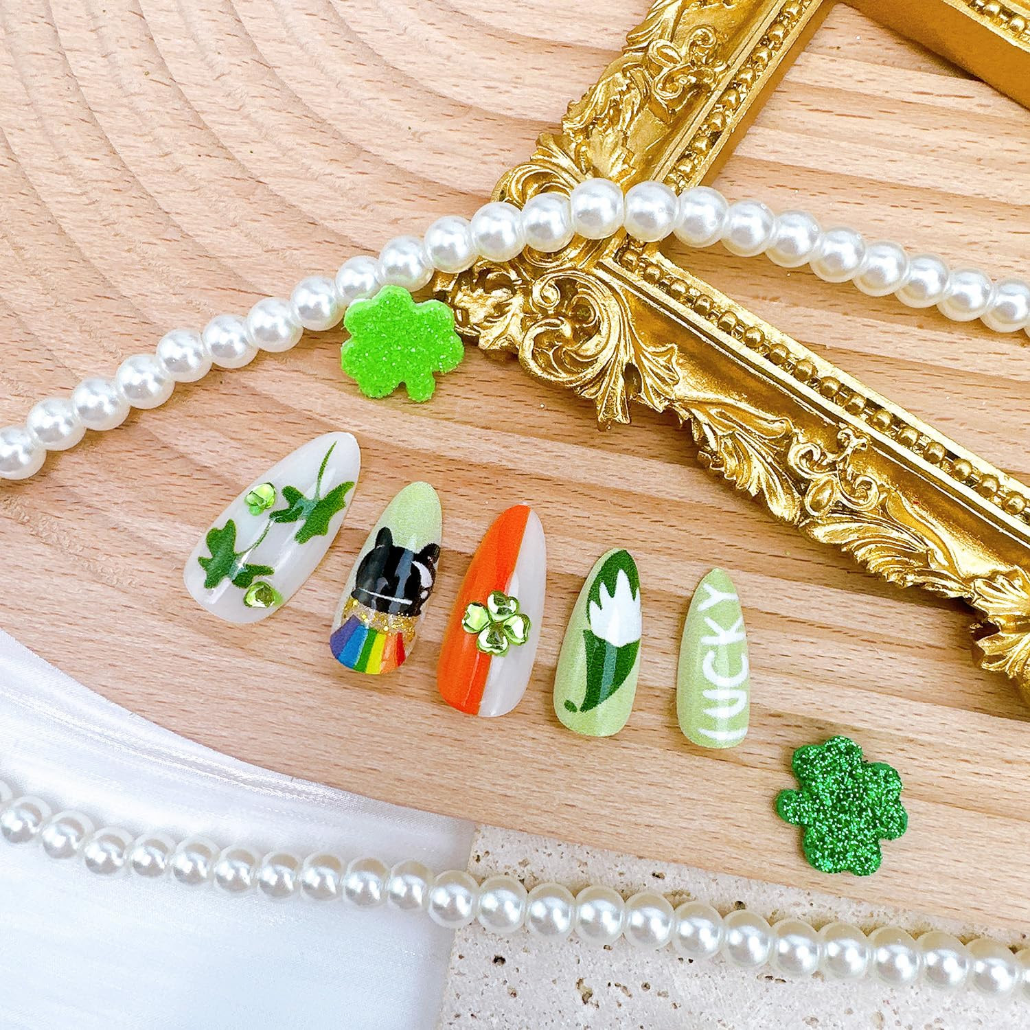 24Pcs St. Patrick’S Day Press on Nails Medium Almond Fake Nails with Shamrocks R