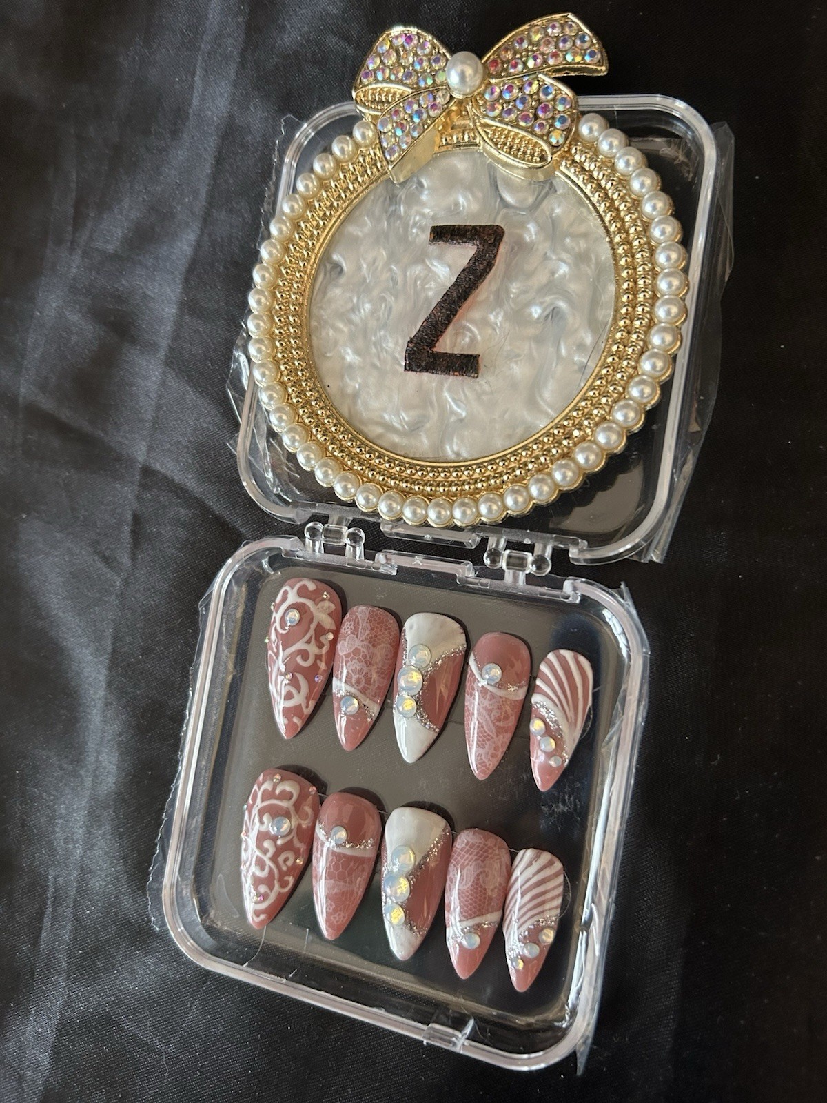 Z NAILZ! Handmade M Stiletto Wedding Press On Nails.