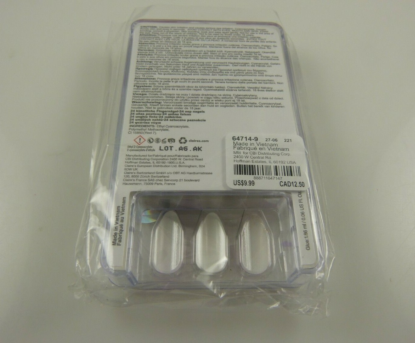 Claire’s faux false nails Purple and white with glue elegant