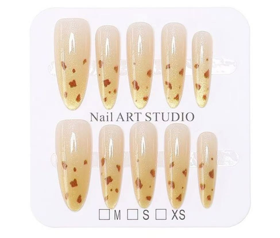 Amber Press-on Nails 10pcs Brand New Free Shipping