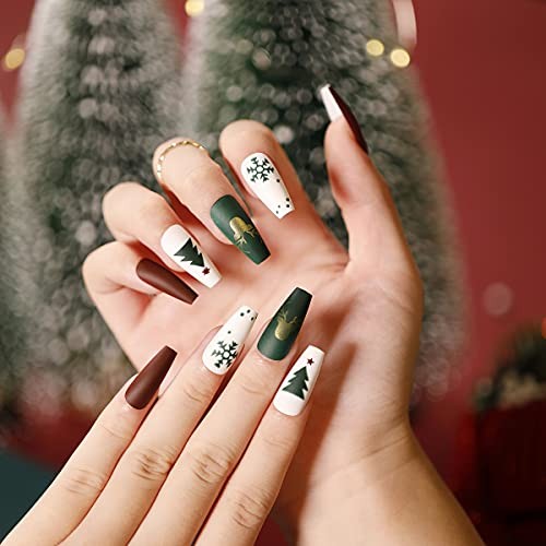 Press-On Nails – 24 Long Coffin Nails, 12 Sizes, Green White Brown Christmas