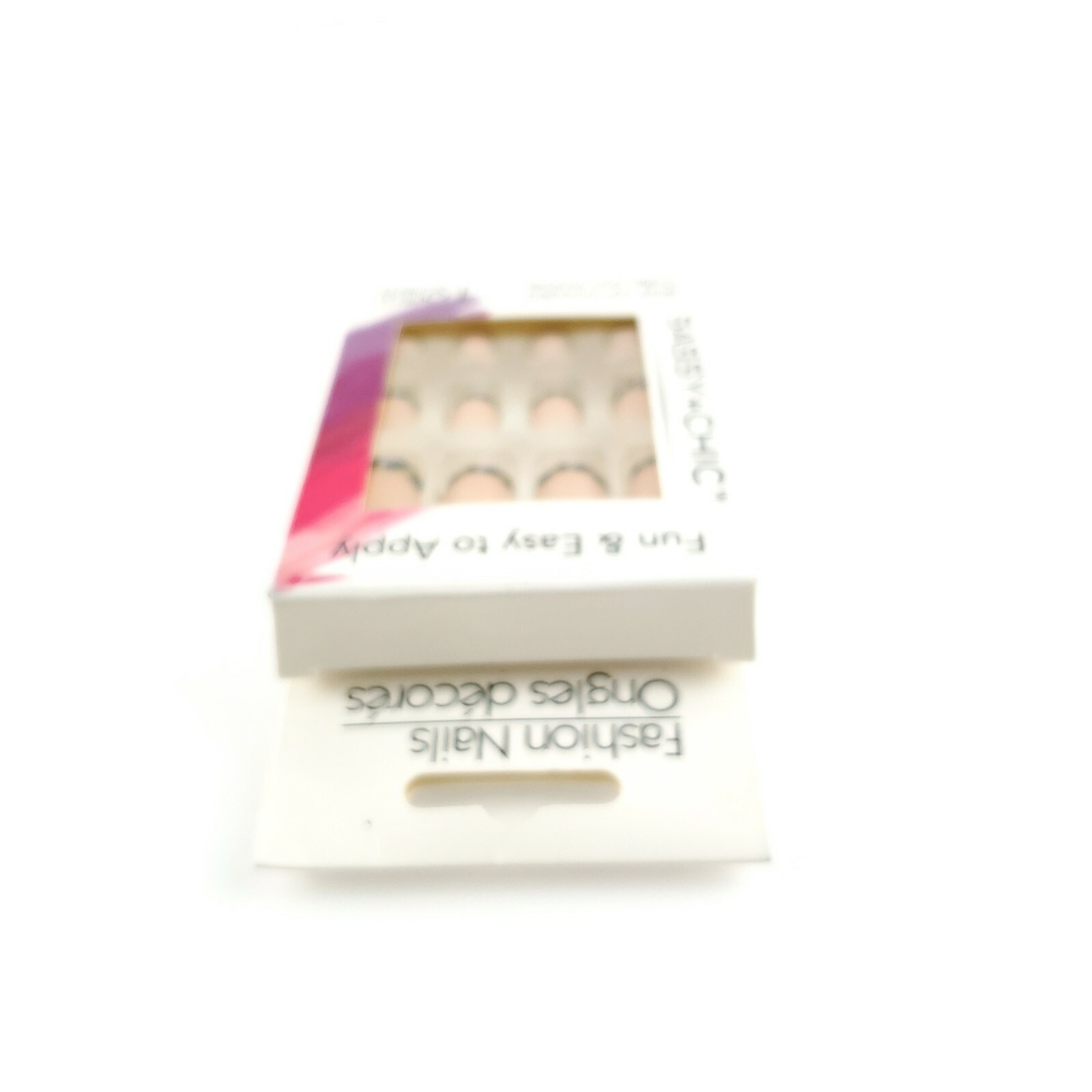 Sassy Chic Fashion Nails 12 Pieces Acrylic Materials Easy To Apply USA Seller