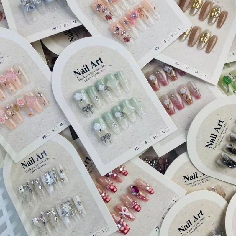 40 Pack Fashionable Press in Nail Mix Combinations Luxurious and Sweet Nail Art