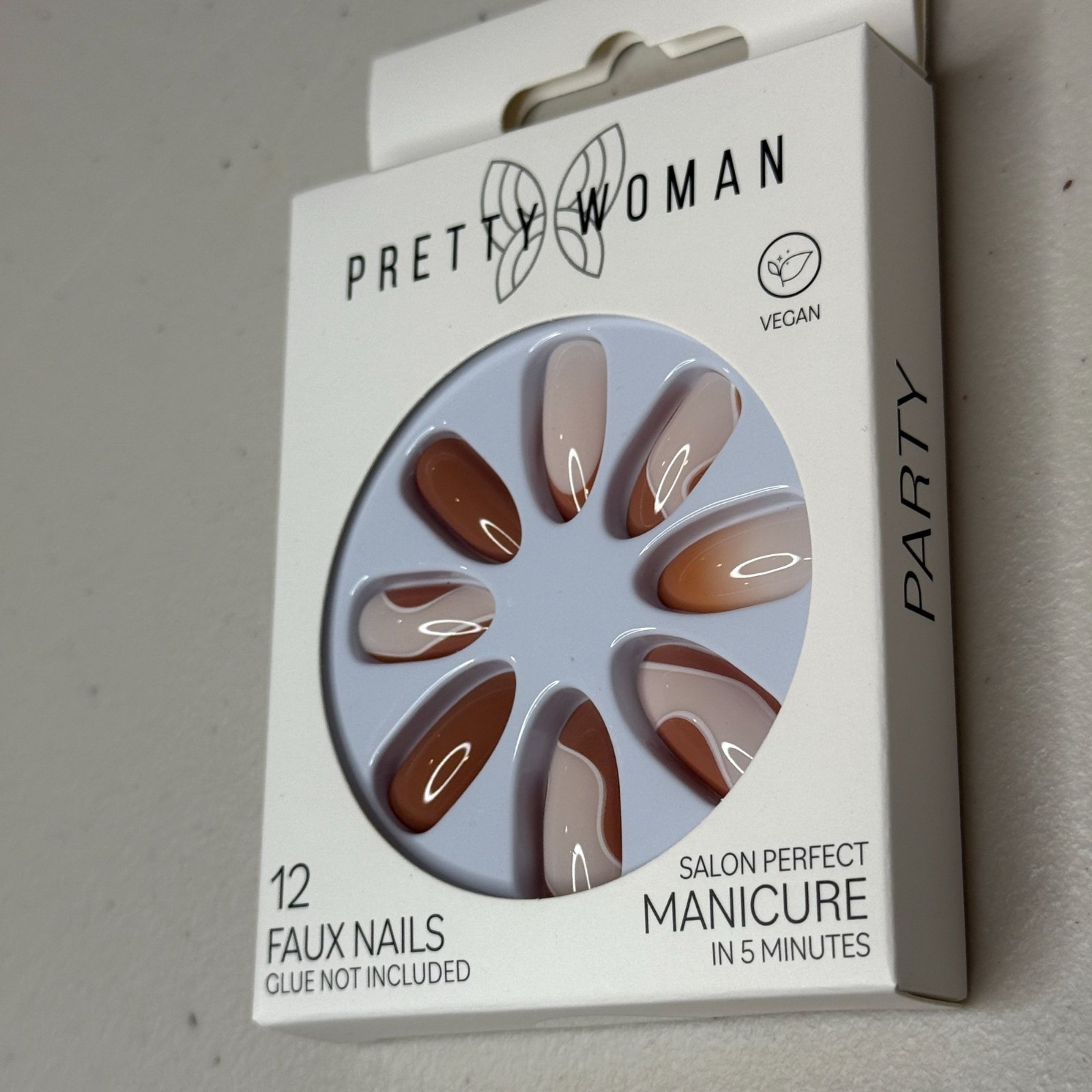 Pretty Woman Press On Nails Brown Swirl Vegan 12pc Faux Nail Set