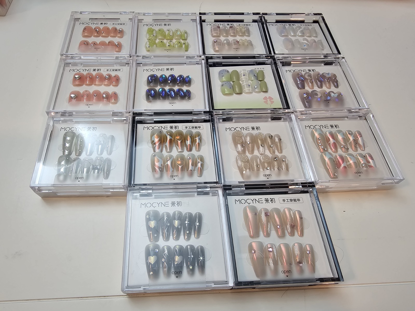 MOCYNE Press On Nails Bundle 14 Mixed Styles Short/Medium New Sealed Random Lot