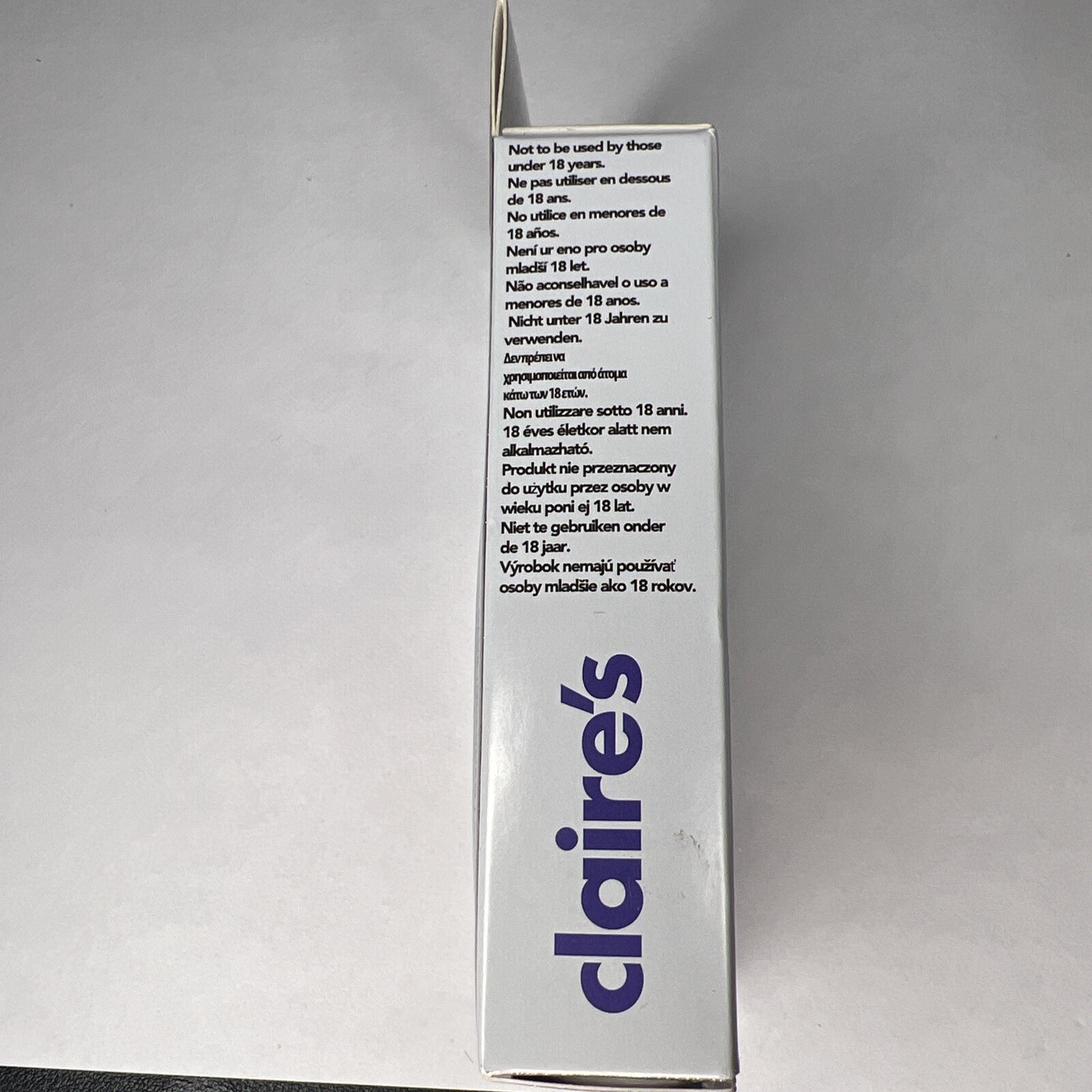24pc Claire’s Fake False Press On Glue On Vegan Animal Ying Yang Print