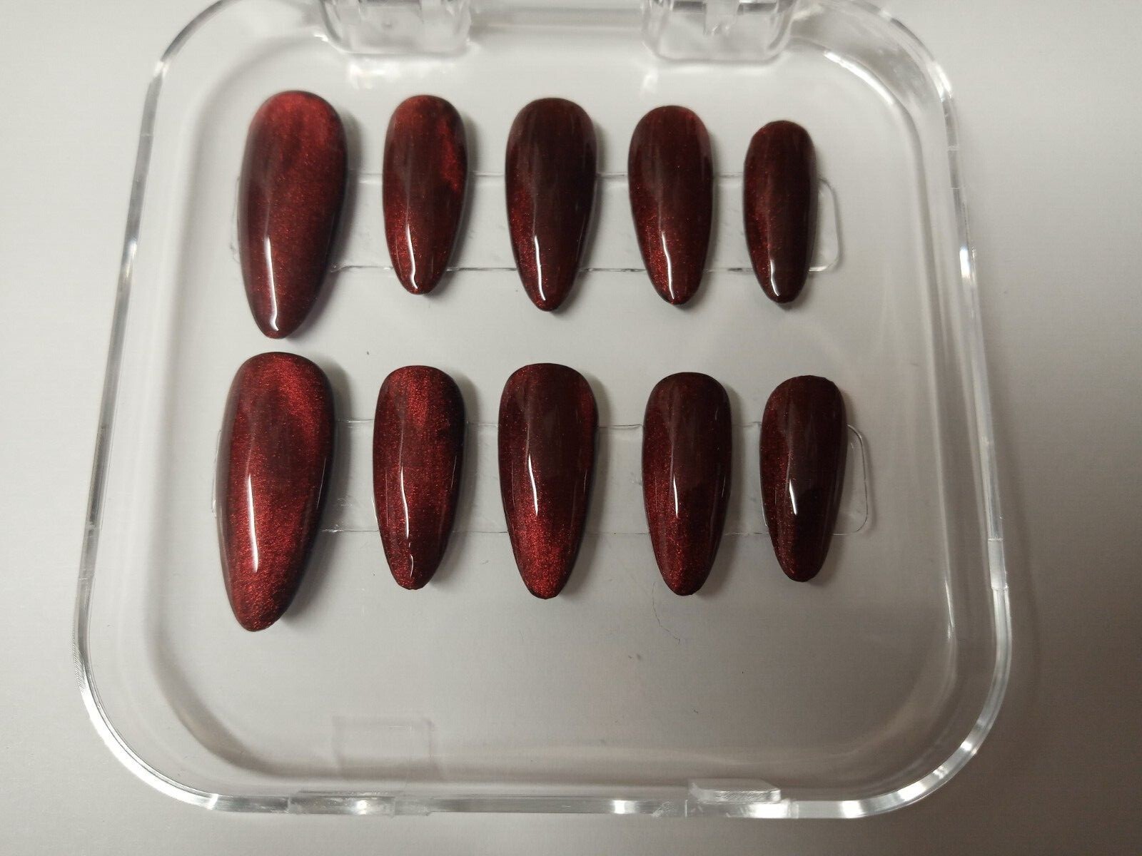 Handmade Press on Nails, Black+ Metallic Red Color, Cat Eye “Pick “.
