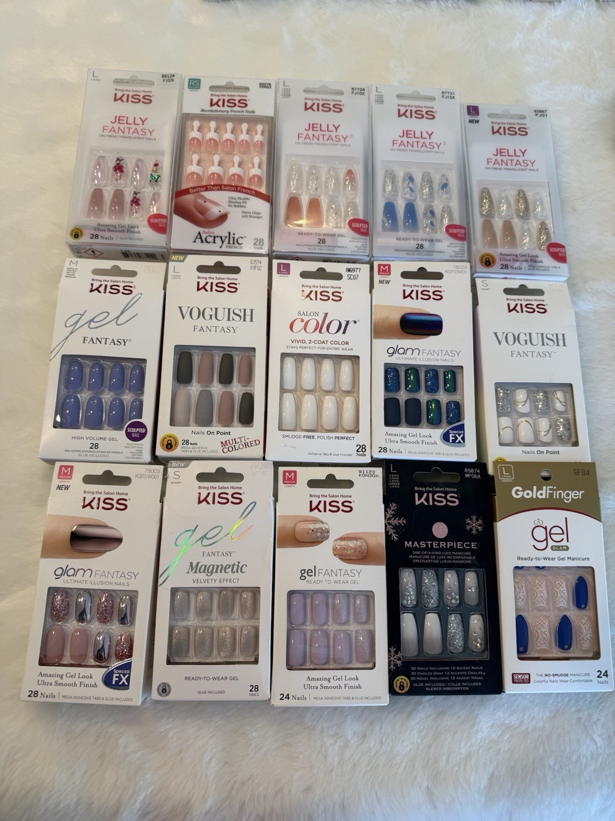( lot of 300 )sets of KISS NAILS, Assorted Press-On Nail