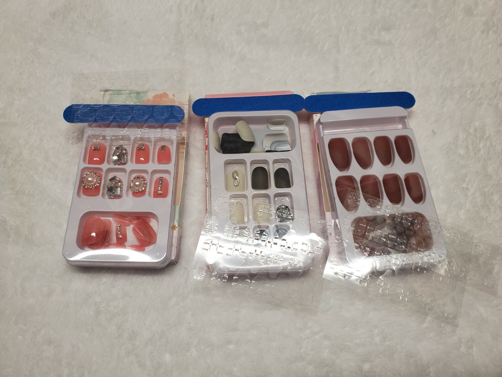 Nails Press-On Manicure **NEW** Boxes of 24 Nails