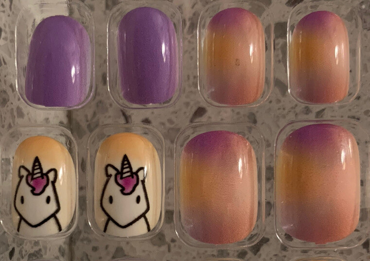 Siusio press on Unicorn Tie-Dye nails for children, women with small hands