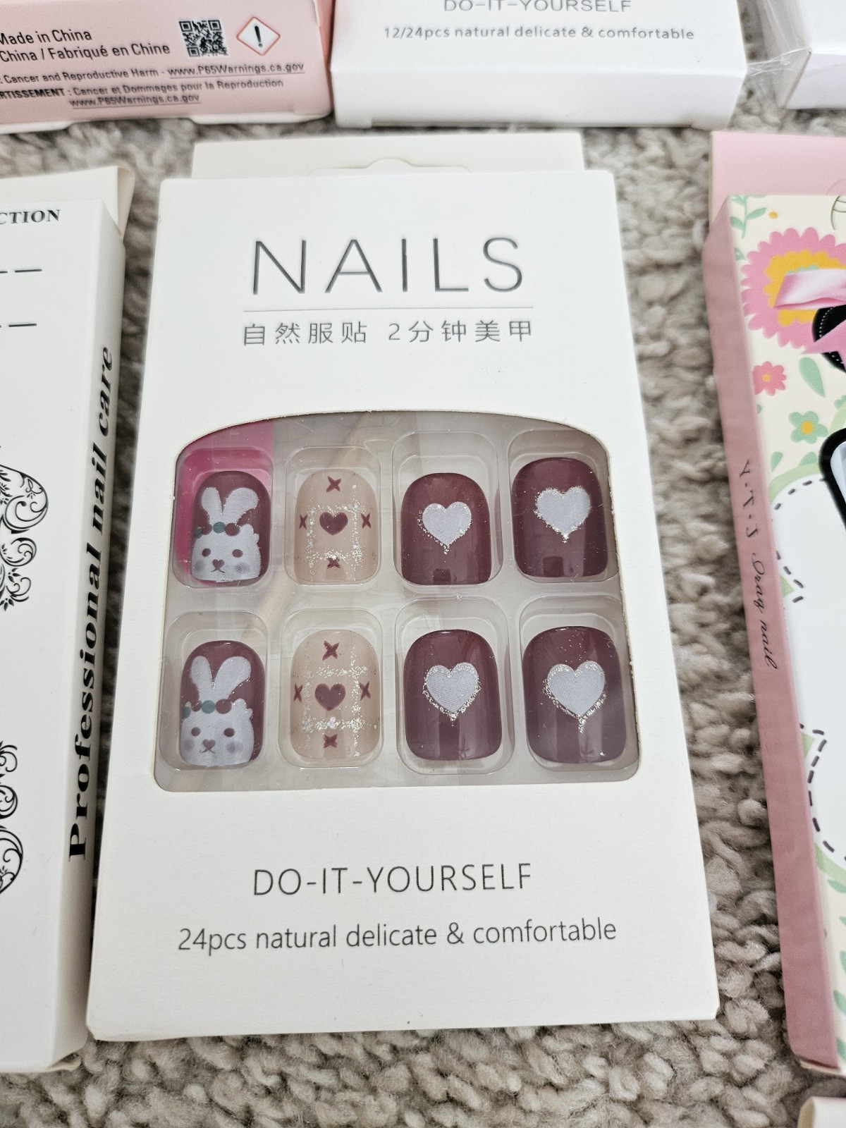 Lot Of 22 False Nail Sets (21 hands, 1 toes)