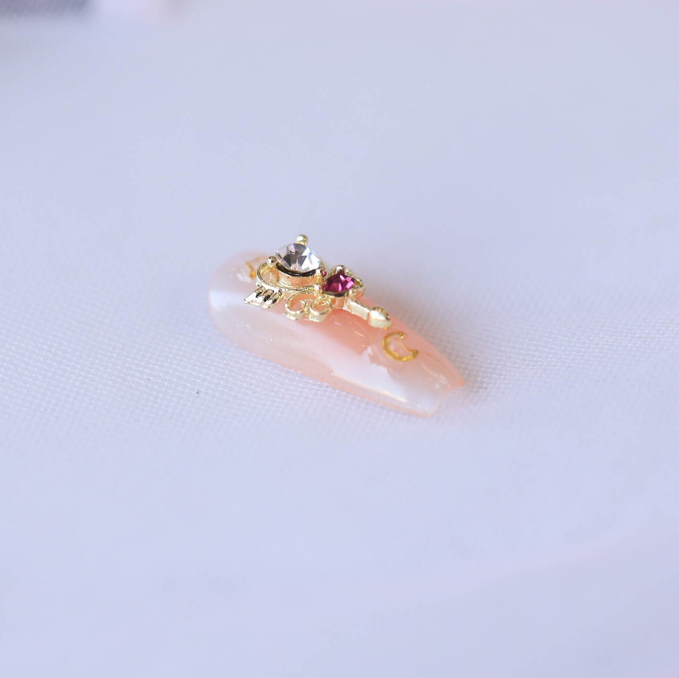 15Pcs Blushing Petal Nail Art by Handmade