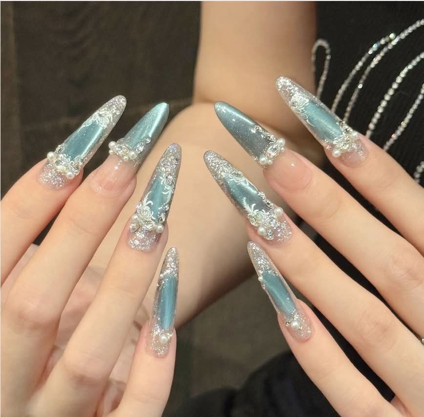 Long Stiletto Press-On Nails Blue Silver Glitter Pre-Designed Nail Art Set