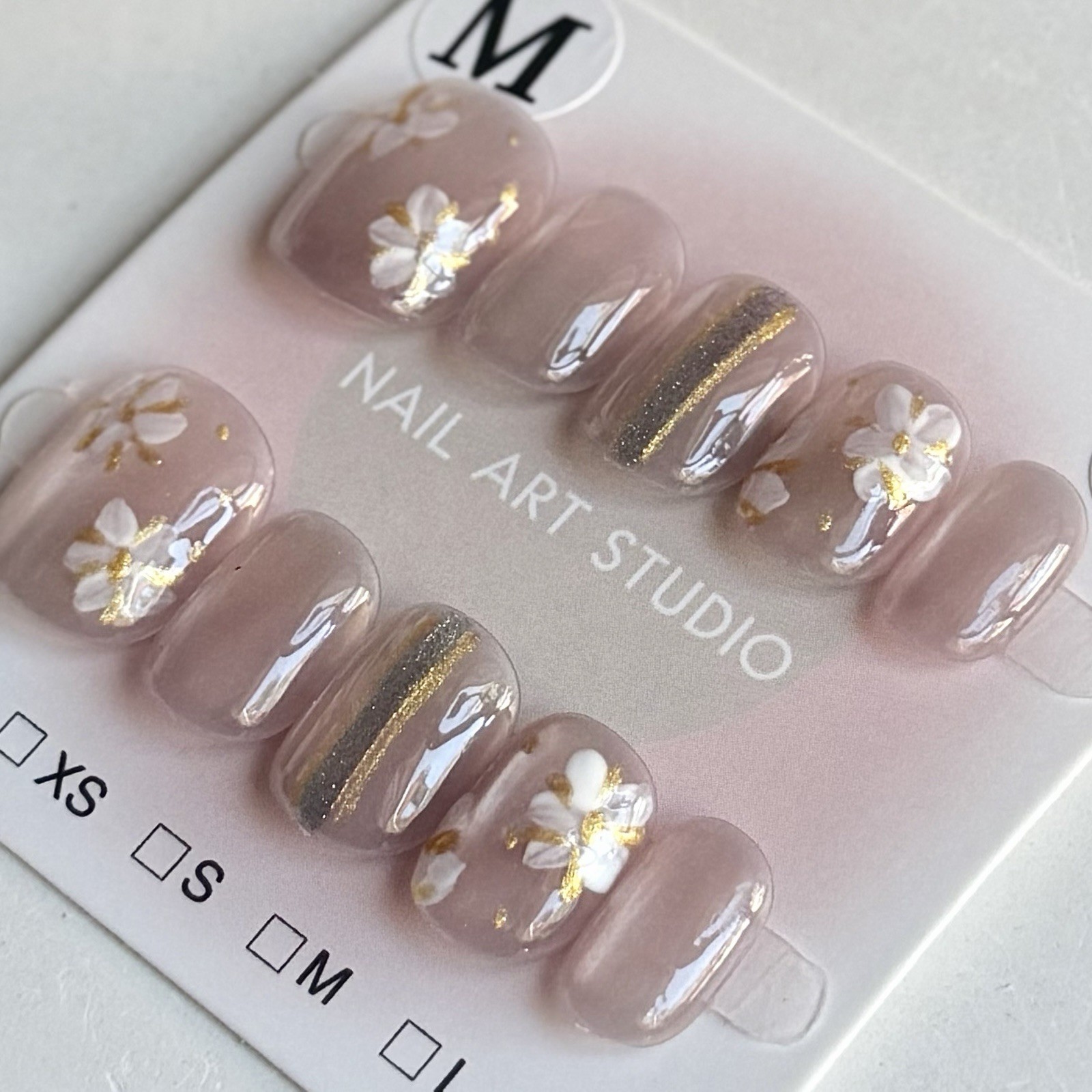 Hand painted Pink Flower Press-On Nails Short Squoval Size M Reusable Fake Nails