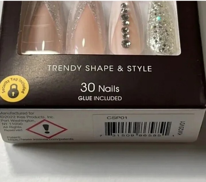 KISS Nails Premium Classy Trendy Shape & Style XL 30 Nails