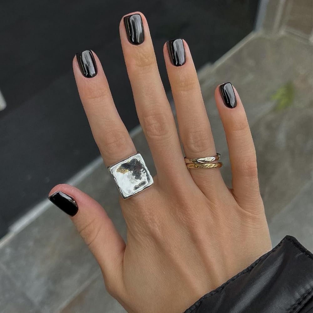 Mirror Metal Black Press-on Nails – 0.04 Ounce (Pack of 24), square black