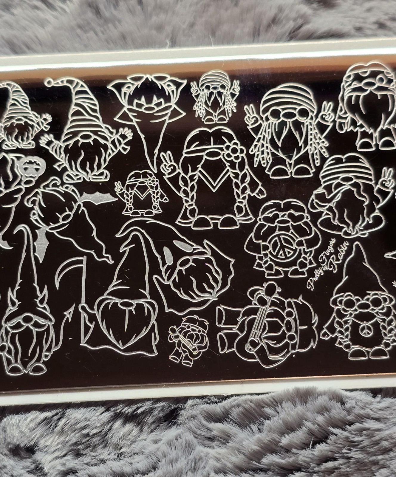 HTF Pretty Fingers By Robin Garden Gnomes Hippie Forest Nail Stamp Plate