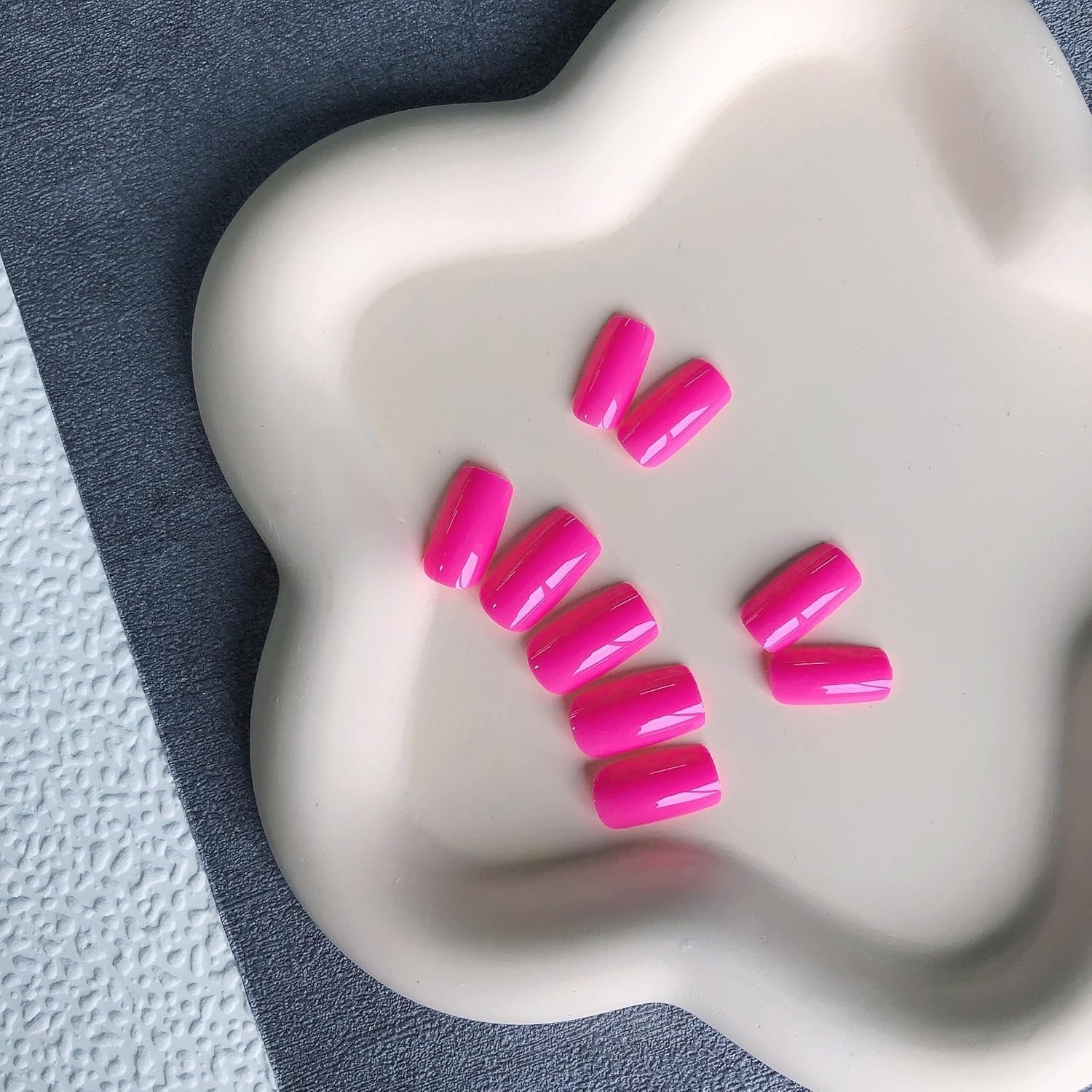 Neon Hot Pink Press on Nails Short Medium Coffin, Solid Color glossy hot pink