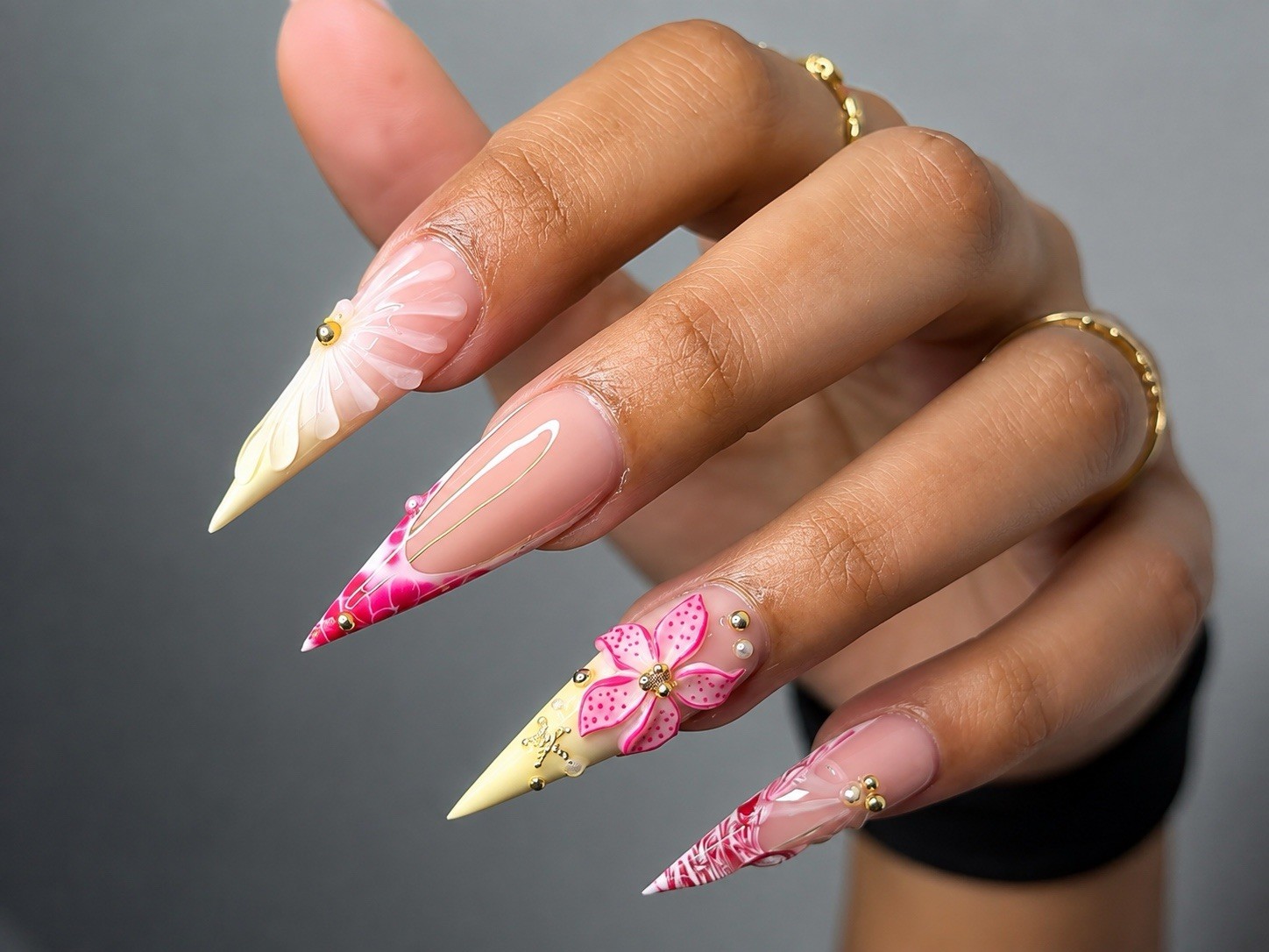 Long Stiletto Press-On Nails 3D Pink Beige White Floral Full Cover Pre-Designed