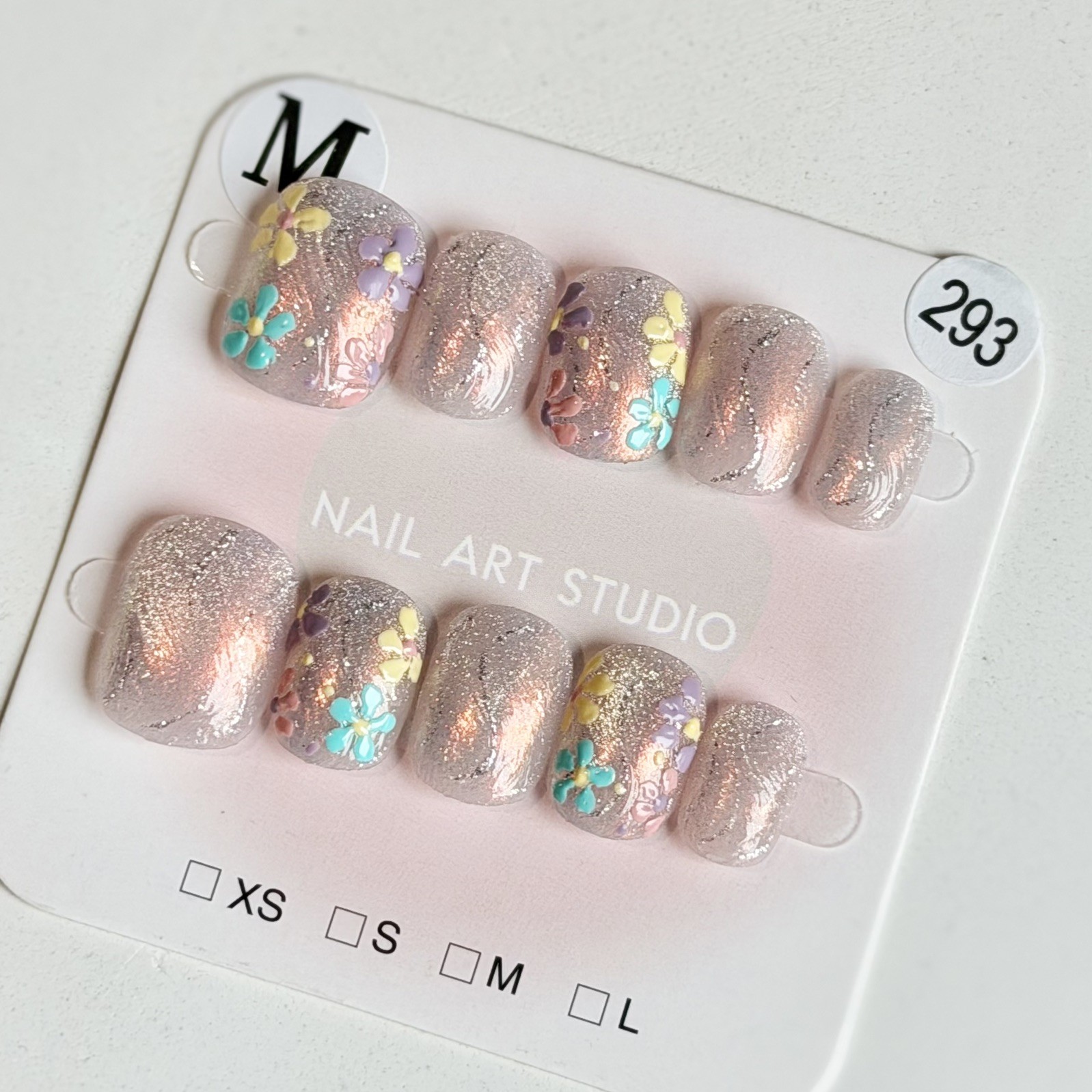 Handmade Aurora Flower Press-On Nails Size M Short Squoval Reusable Fake Nails