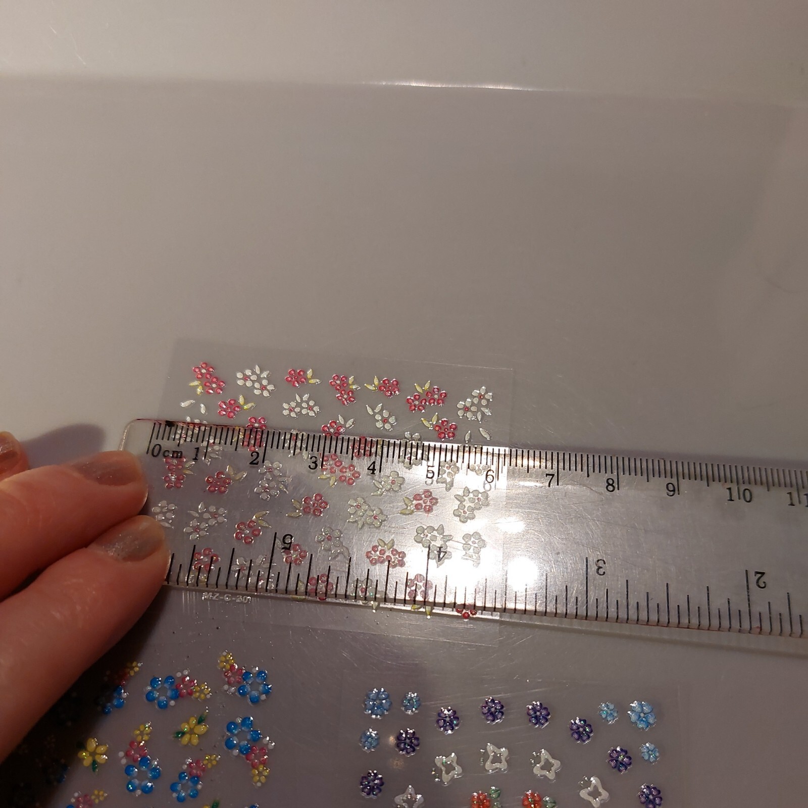 3 X Small Sheets Of Colour Nail Art Stickers (Dn381) New