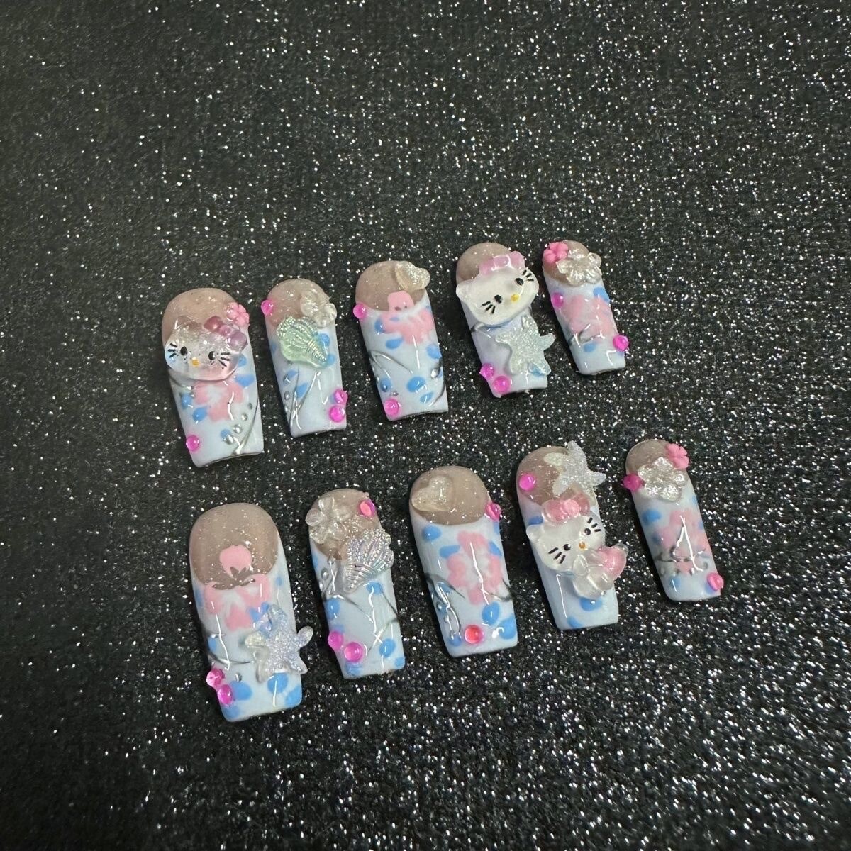 Hello kitty French Flower Handmade Artisan Press On Nails