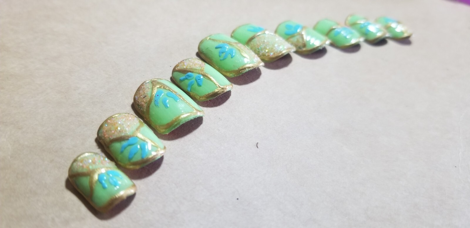 Kawaii Press On Nails|Neon Green Gold Orange Glitter | Short Square Gel 10PC