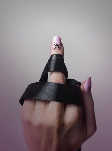Press On Nails (24 Count) | Pink Cat Eye 3D False Oval Press On Nail Coquette