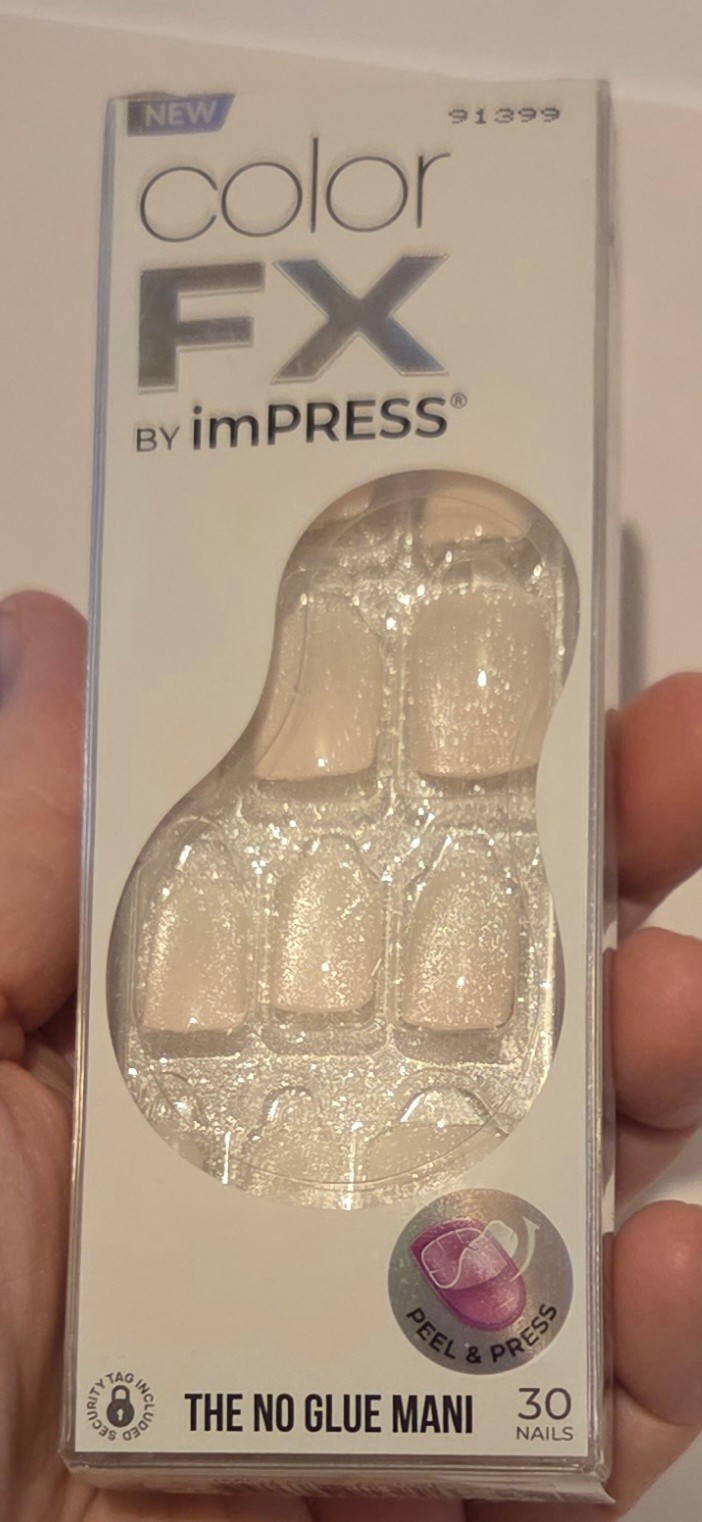 Color FX By imPRESS Press on Nails Rebel White- Short (Read)