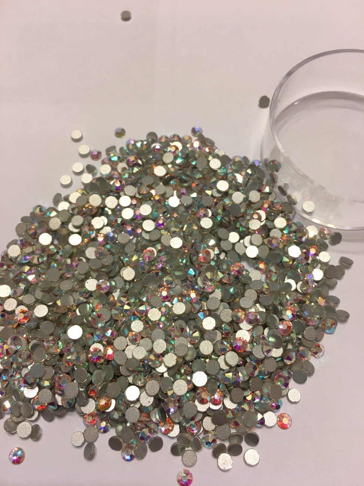 diamond cristales para uñas varios tamaños y colores 1440pz en cada contenedo