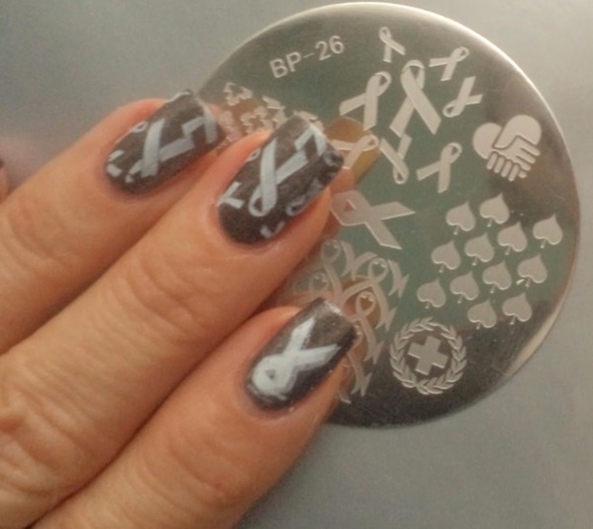 BP26 Crossover Ribbon Design Nail Art Template Image Plate Stamper Scraper Kit