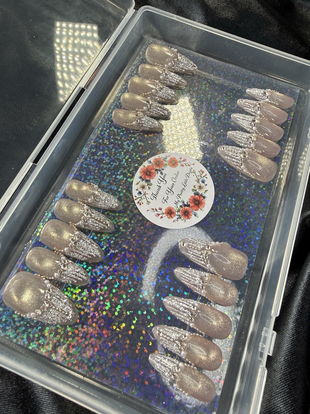 Handmade Press on nails, Silver Glitter Detailing in Long~Includes Free Gifts❣️