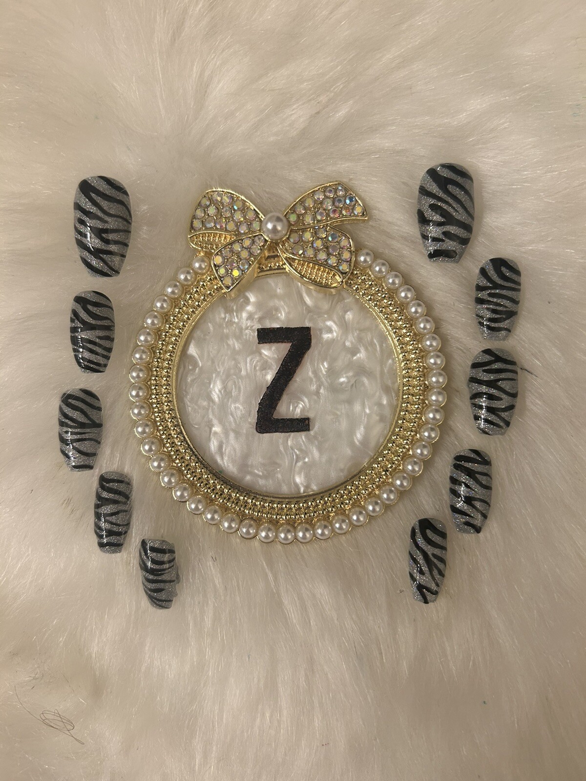 Z NAILZ! Gorgeous Set Of Black/Silver Zebra Stripe M Coffin Press On Nails