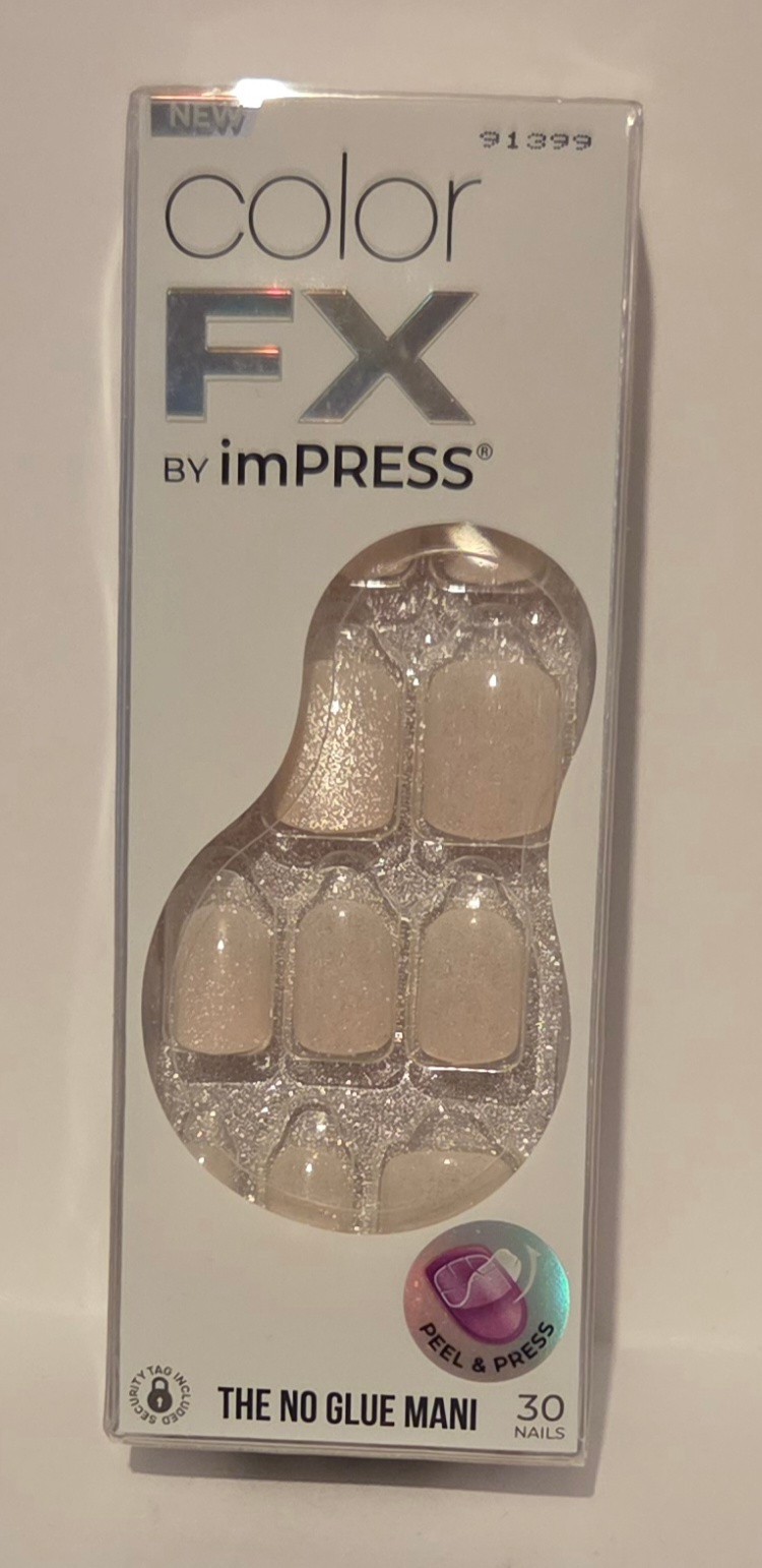 Color FX By imPRESS Press on Nails Rebel White- Short (Read)